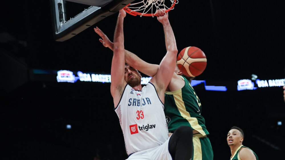 Košarkaši Srbije izgubili od Australije u pripremnom meču u Abu Dabiju 1