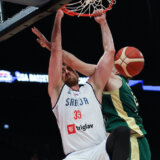 Košarkaši Srbije izgubili od Australije u pripremnom meču u Abu Dabiju 10