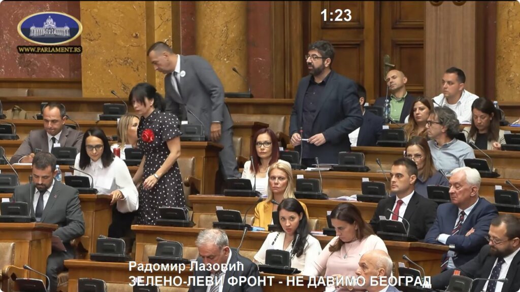 Završena sednica Skupštine: Rasprava Jovanova i Pavića o tome ko radi za CIA, a ko za Ruse, Ćuta o ceni tone čvaraka i litijuma 15