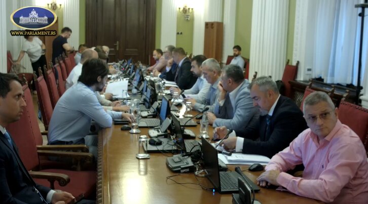 Kažnjeno šest poslanika opozicije: Rekorder Aleksandar Jovanović Ćuta 1