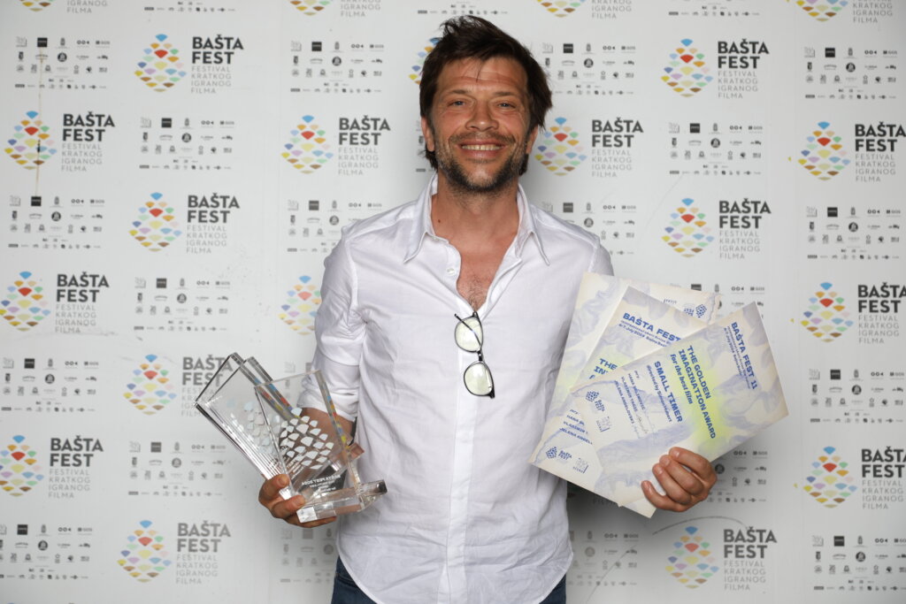 Dodelom nagrada i projekcijom filma “Za danas toliko” svečano zatvoren 11. Bašta Fest 2 Dodelom nagrada i projekcijom filma “Za danas toliko” svečano zatvoren 11. Bašta Fest 1