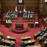 Završena sednica skupštine: Milivojević vlast uporedio sa skakavcima, raspravljalo se o litijumu i povećanju pretplate za RTS 7