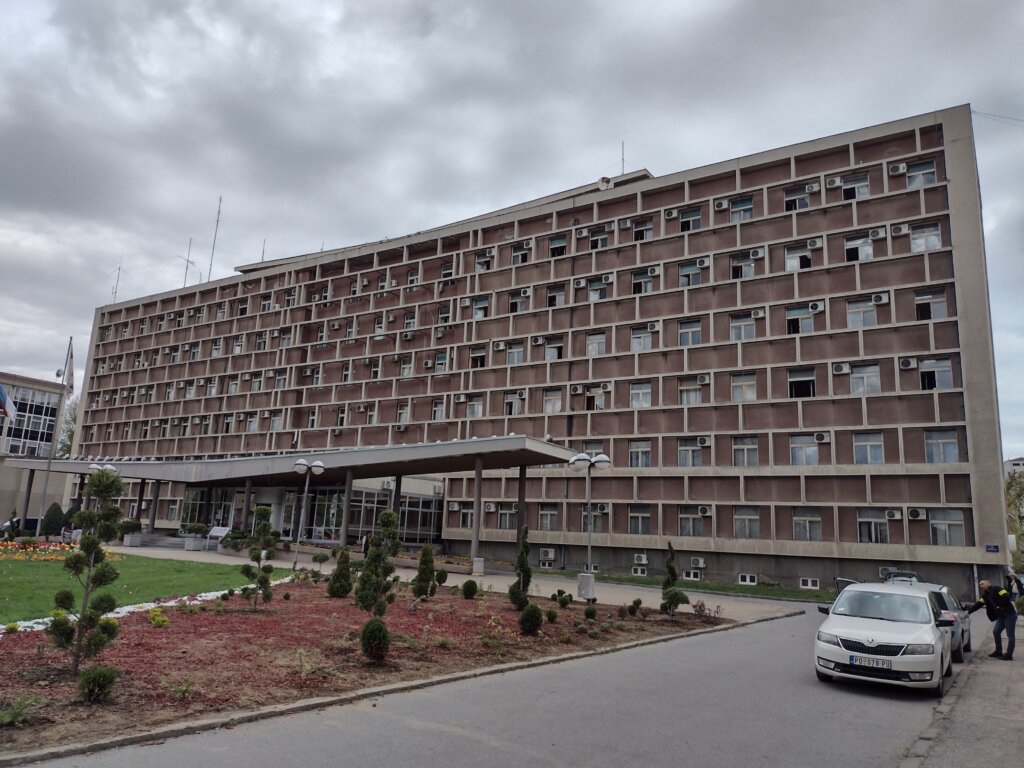 Televizija je za Kragujevčane i dalje neprikosnoveni izvor informacija: Istraživanje Crte i Res Publike 4