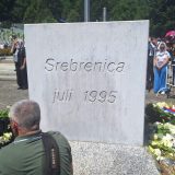 Koliko je do sada ljudi osuđeno za genocid u Srebrenici i na koliko godina zatvora? 8