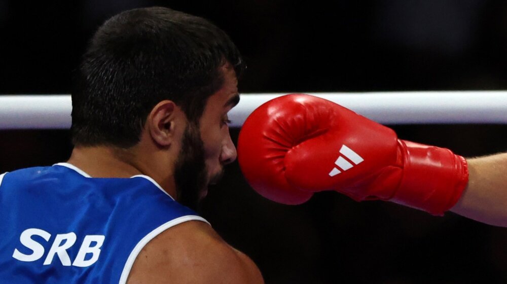 Bokser Vahid Abasov izgubio u prvoj borbi 1