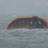 Kod obale Manile curi mazut iz potopljenog tankera 6