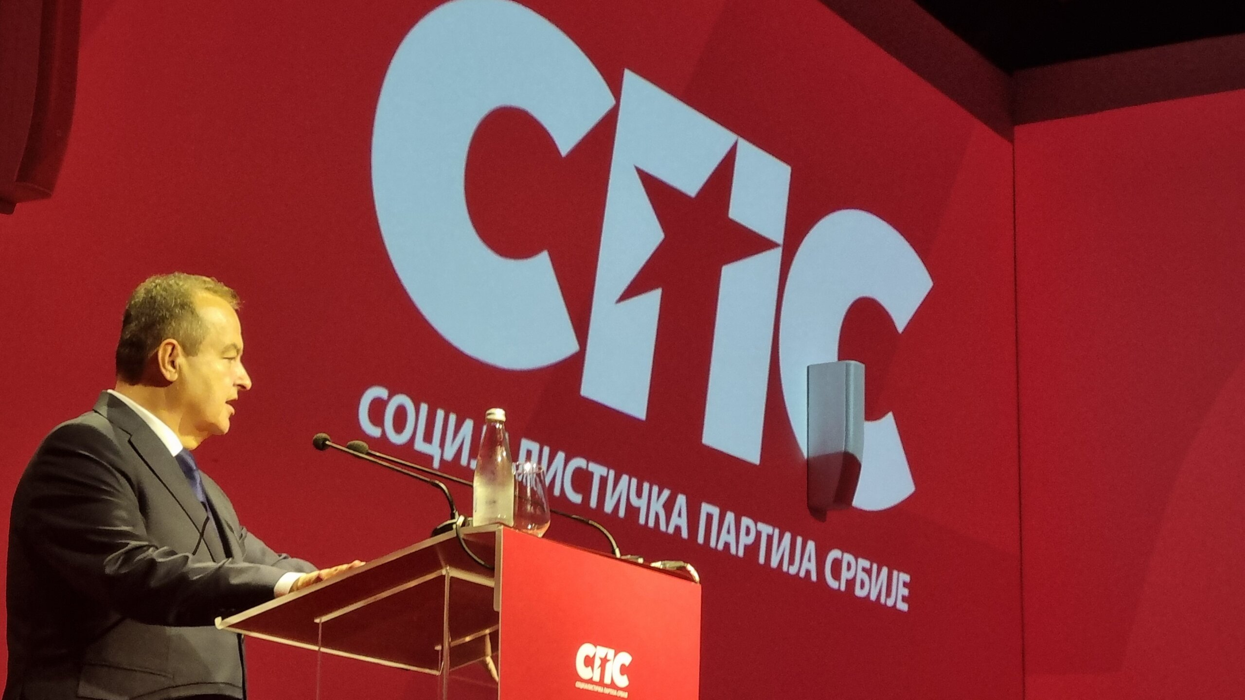 "SPS ima čime da se ponosi u svojoj prošlosti": O istoriji nekažnjivosti zločina 3 sps