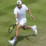 Još jedan kambek i pada rekord modernog Vimbldona 5