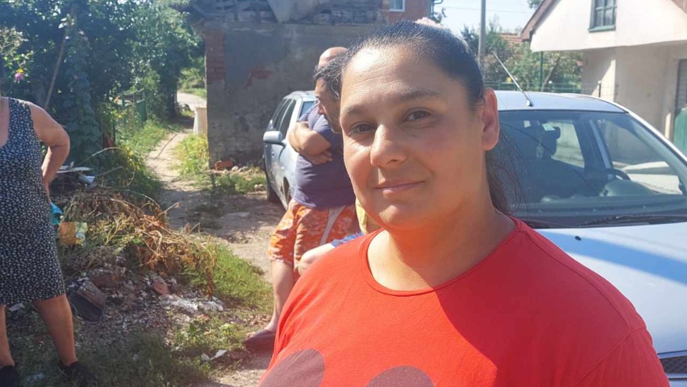 Požar i Dragici uništio kuću Godinu dana mole za pomoć, vlast ćuti: Meštani ulice u Zaječaru čije je kuće zahvatio požar još čekaju nove domove 4