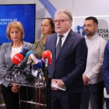 Grupa građana “Dr Dragan Milić”: Osuđujemo neprikladno obraćanje studentima 10