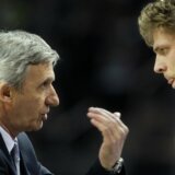 Pešić bi preko Bajerna nazad u klupsku košarku: Nisam još za penziju, čekam da me sin pozove, ali on okleva 6