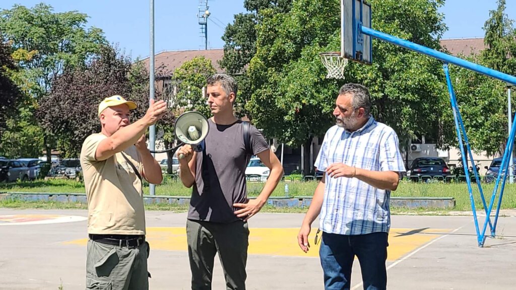 (VIDEO) Održan protest protiv demontiranja Savskog mosta, obratio se Đorđe Miketić 2 (VIDEO) Održan protest protiv demontiranja Savskog mosta, obratio se Đorđe Miketić 2