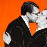 "Mirëdita, dobar dan": Zašto Beograđani nisu mogli da vide umetničku instalaciju gde se ljube Vučić i Kurti? 14