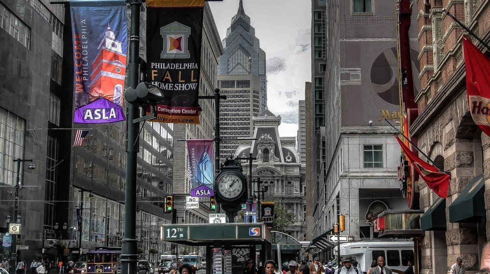 Tri osobe ubijene i šest ranjeno u pucnjavi u Filadelfiji 1