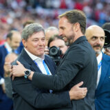 „Dragi u prsluku“ ogrnuo Piksijevu kožu za toplog zeca: Sautgejt proživljava postfestum srpskog selektora 3