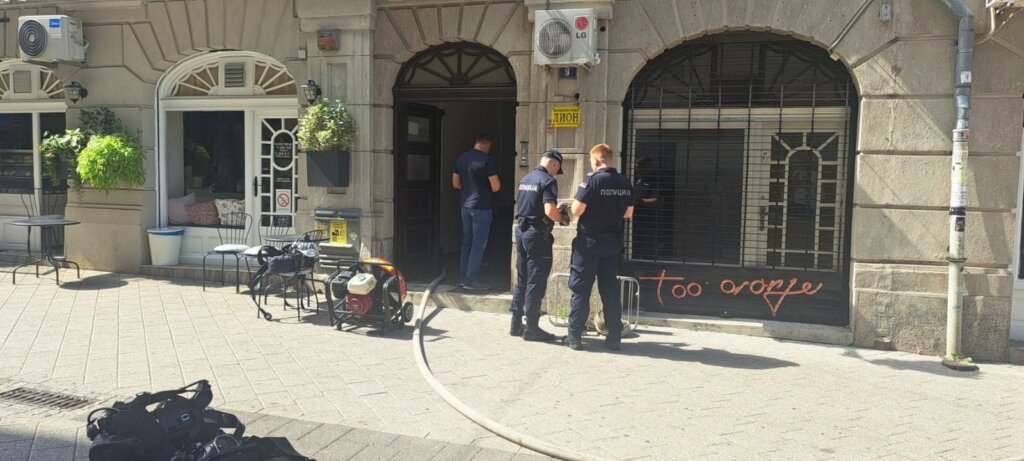 Požar u Novom Sadu, ima stradalih (FOTO/VIDEO) 2