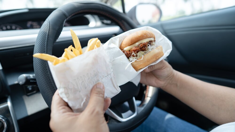 Svakodnevnim konzumiranjem ovih namirnica povećava rizik od srčanog udara za 50 odsto 1