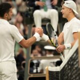 Rune bi da osveži sećanje Đokoviću: Kako danski teniser gleda na ispraćaj za njegove navijače sa "laku noć"? 3