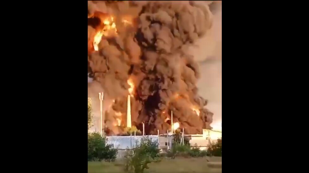 Ukrajinska vojska napala četiri rafinerije, radarske stanice i druge vojne ciljeve na teritoriji Rusije 1