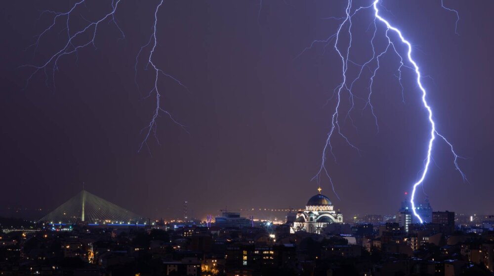 Udar groma u Beogradu
