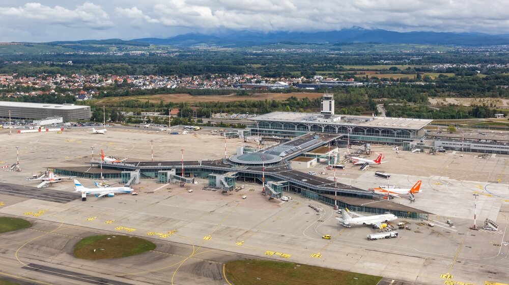 Proradio francuski aerodrom Bazel-Miluz, bio evakuisan zbog uzbune da ima bombe 1