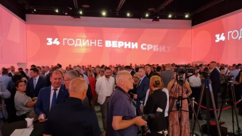 (FOTO) Ko je sve došao Dačićevim socijalistima na proslavu, na kojoj se obratio Vučić? 12