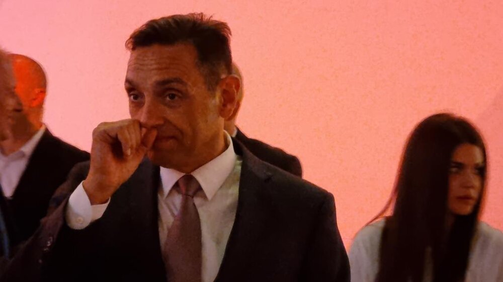 "Vučić ima potrebu da održava bliske kontakte sa nedemokratskim režimima": Sagovornici Danasa o Vulinovoj poseti Iranu 1