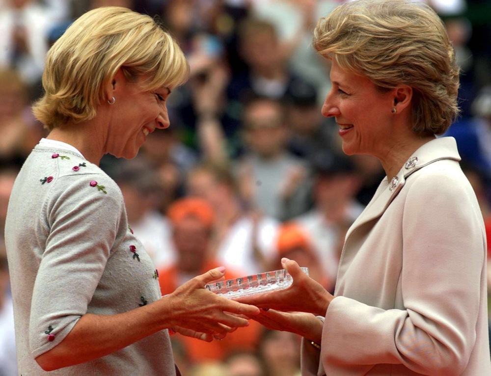 Vojvotkinja u pripravnosti: Ko će da uruči trofeje na Vimbldonu ako Kejt Midlton ne bude mogla? 3 Vojvotkinja u pripravnosti: Ko će da uruči trofeje na Vimbldonu ako Kejt Midlton ne bude mogla? 3