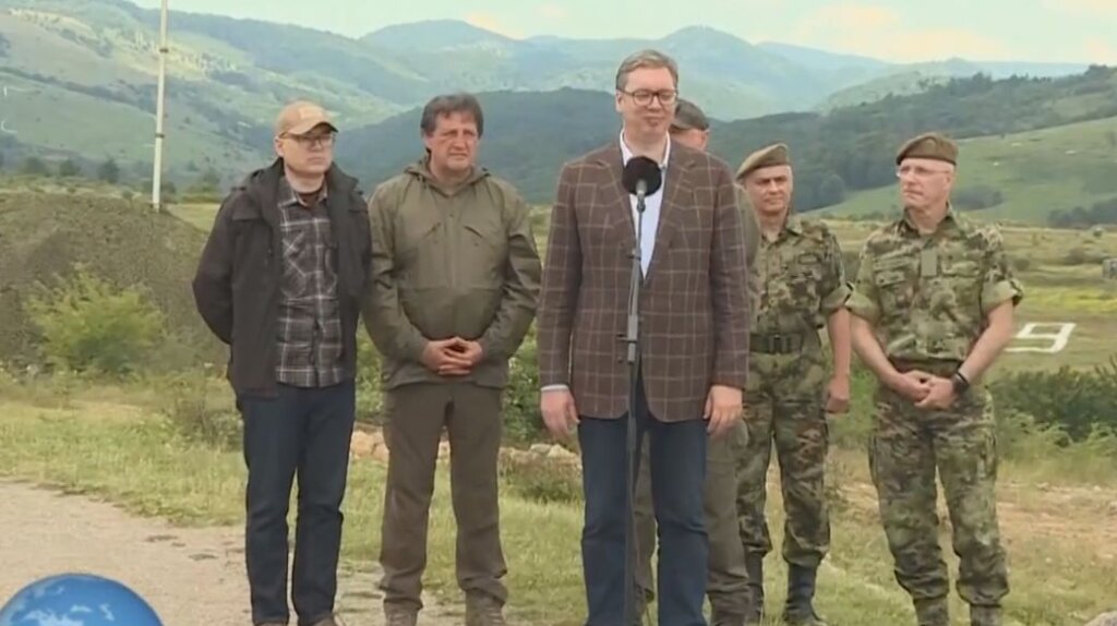 "Ja nikada nisam uzeo pare ni od koga": Vučić o pozivu na poligraf nakon vojne vežbe "Vatreni udar 2024" 3