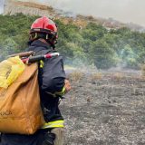 Ne jenjavaju požari u Crnoj Gori: „Izuzetno naporna i dinamična noć“ (VIDEO) 7