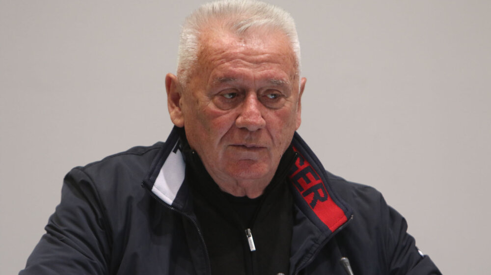 Podržava li Velimir Ilić studente? 1