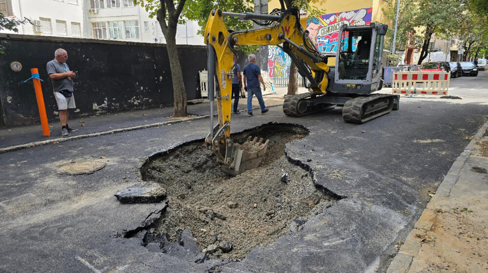 Prijavljeno 120 kvarova na vodovodnoj mreži za jedan dan u Beogradu 1