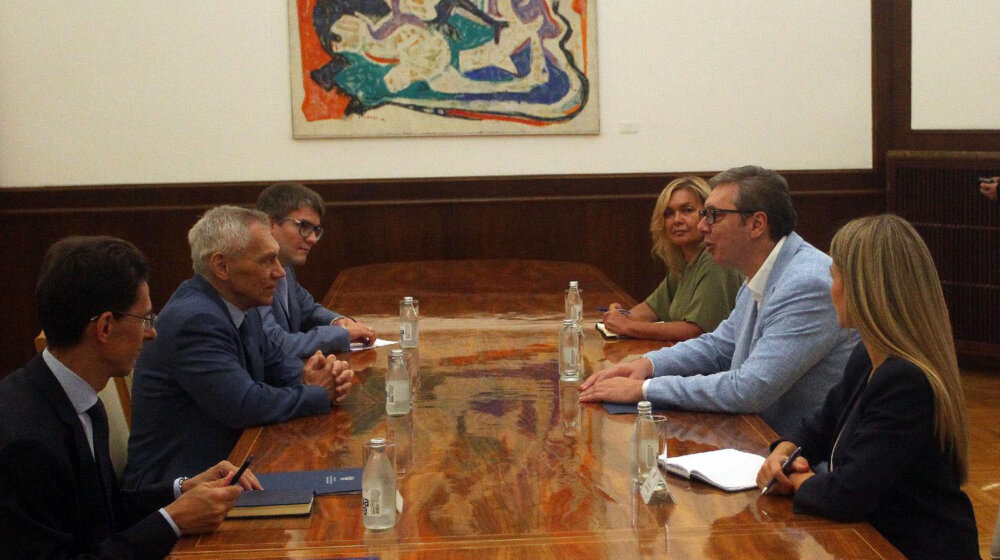 Vučić razgovarao o mostu na Ibru sa Bocan-Harčenkom 1