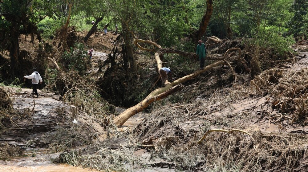 Pukla brana, najmanje četvoro mrtvih i veliki broj nestalih 1