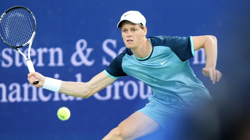 Topao doček za Janika Sinera na Ju-Es openu (VIDEO) 1