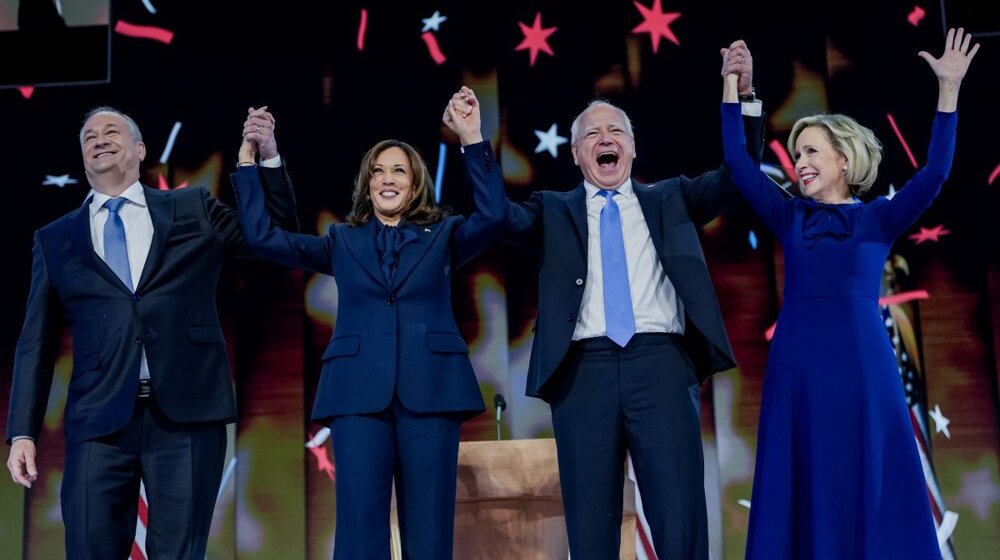 "Tramp proglašen neprijateljem": Ključne stvari koje su obeležile govor Kamale Haris na konvenciji demokrata u Čikagu 1