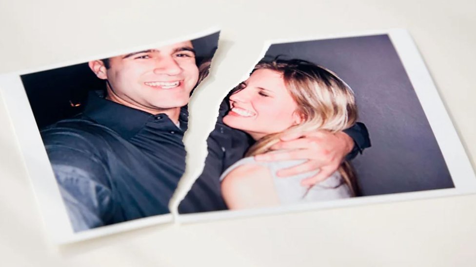 Brak: Savetnici za razvod „menjaju život“ dok pomažu parovima da se raziđu 1 Slika para posle razvoda