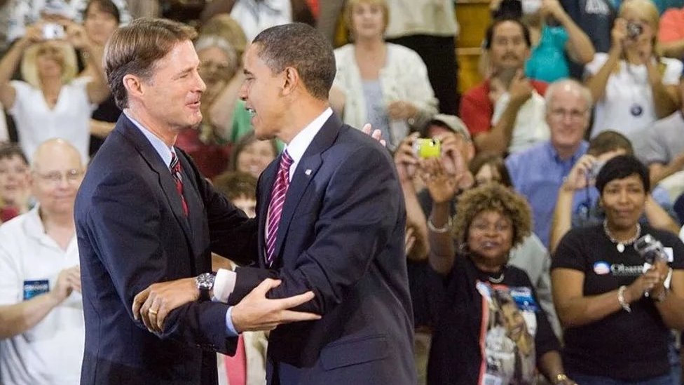 Izbori u Americi 2024: Seks, novac i društvene mreže, kako se proveravaju kandidati za američkog potpredsednika 2 Evan Bej je prošao proveru kao kandidat za potpredsednika Baraka Obame 2008. godine