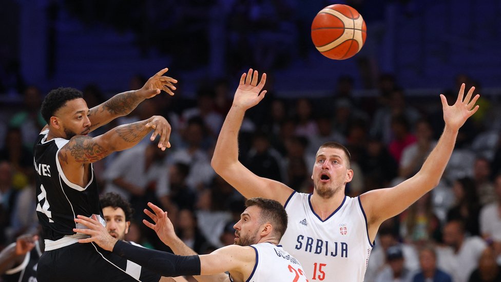 Olimpijske igre u Parizu: Bogdanovićevih 30 za rekord, Srbija preko Južnog Sudana do četvrtfinala 7 Džouns