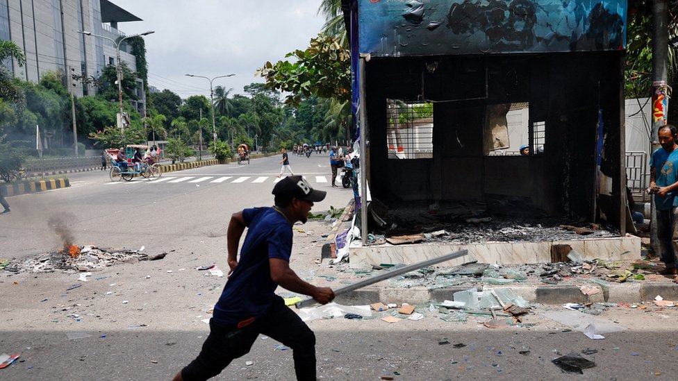 Bangladeš: Ostavka premijerke, napustila zemlju, demonstranti zaposeli njenu rezidenciju 5 Protesti, Bangladeš