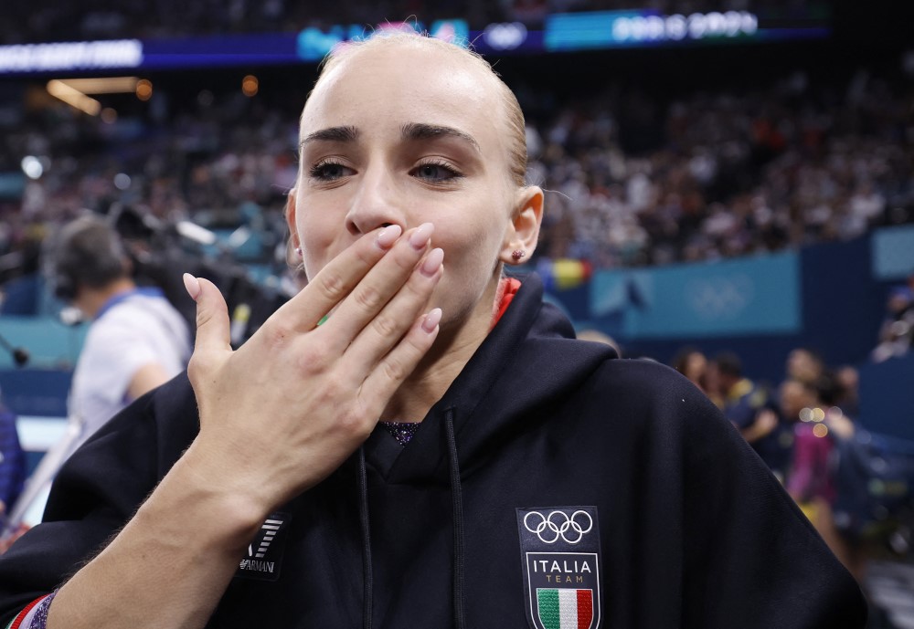 Olimpijske igre u Parizu 2024: Nova medalja za Hrvatsku, vaterpolisti Srbije za polufinale protiv Grka, svetski rekord u skoku s motkom 10 gimnastika, alis d'amato