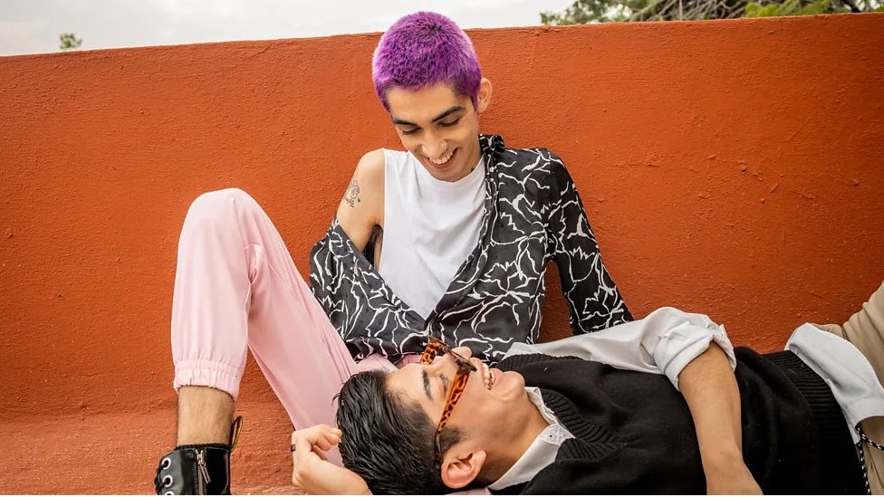 Ljubav: Situaciona veza ili „nedefinisana i specifična" 3 par