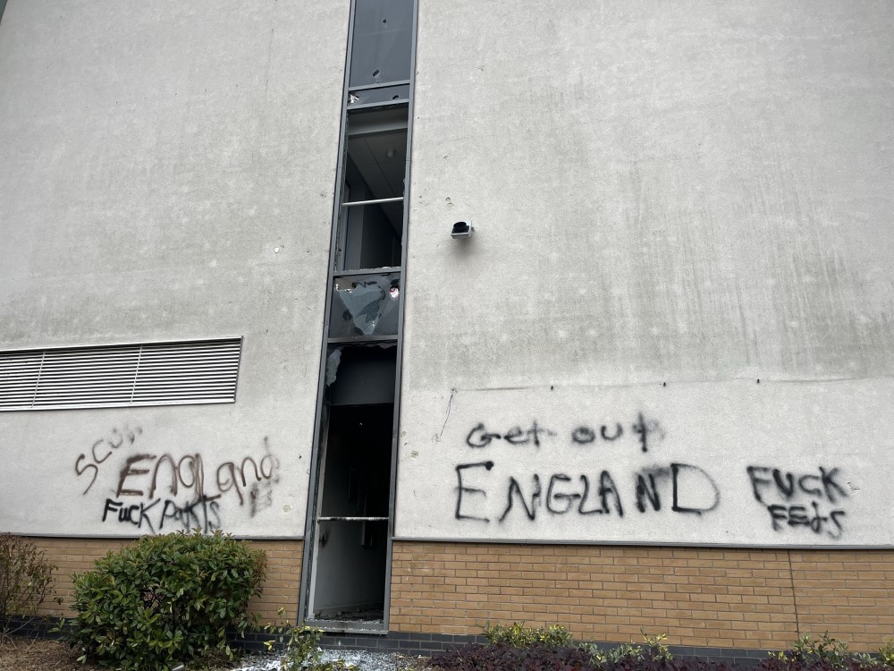 Kako je zločin doveo do nereda: Šta se dešava u Velikoj Britaniji 2 velika britanija, neredi u britaniji, nasilje u britaniji