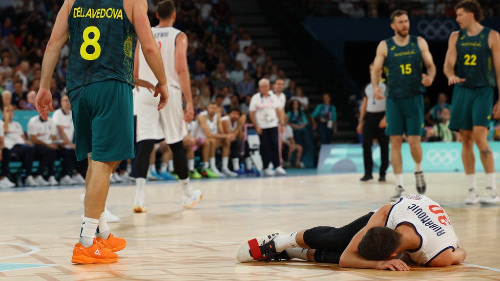 Olimpijske igre u Parizu 2024: Srbija iz ponora i -24 do polufinala posle produžetka 7 Aleksa Avramović