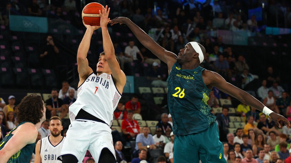 Olimpijske igre u Parizu 2024: Srbija iz ponora i -24 do polufinala Olimpijskih igara posle produžetka. 1 Bogdanović