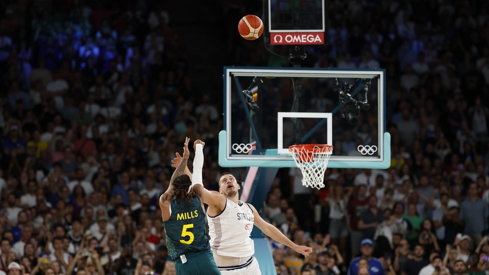 Olimpijske igre u Parizu 2024: Srbija iz ponora i -24 do polufinala posle produžetka 10 Mils