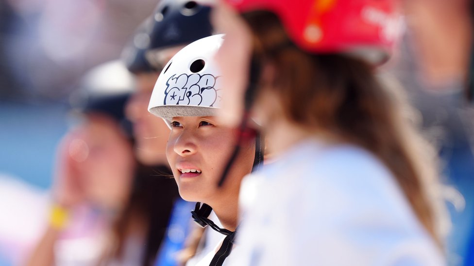 Olimpijske igre u Parizu 2024: Upoznajte najmlađu takmičarku, 11-godišnju skejterku iz Kine 2 Ženg Haohao sa drugim takmičarima na Olimpijskim igrama