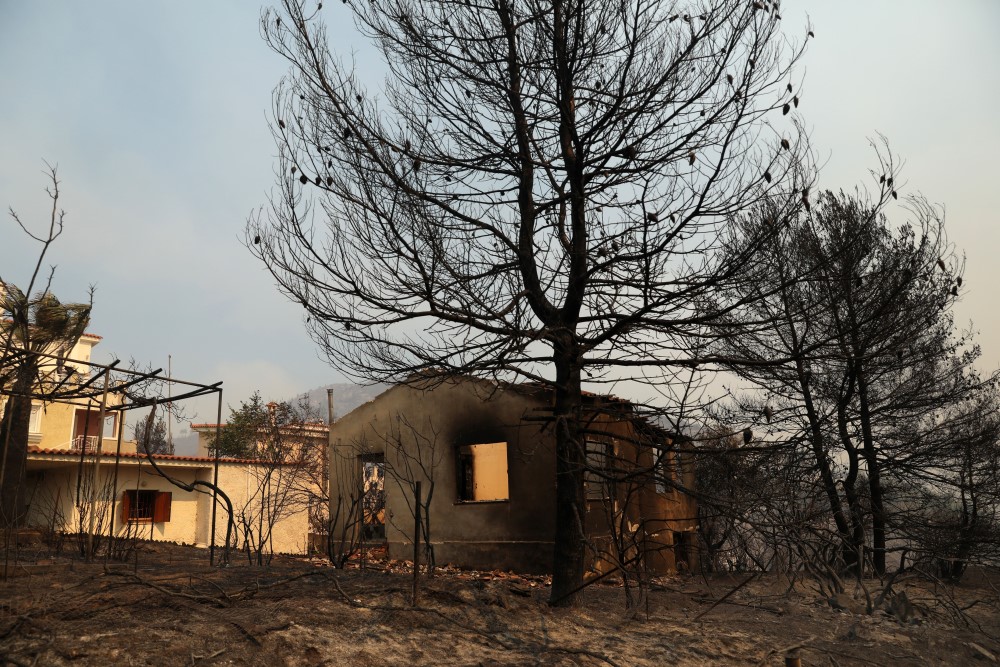 Požari u Grčkoj: Nastavlja se evakuacija stanovnika, „boli, tužni smo i besni" 11 grčka, požari u grčkoj, šumski požari, požar kod atine