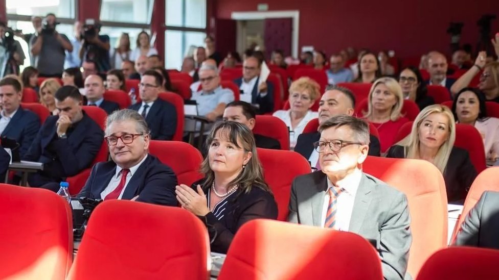 Lokalni izbori u Nišu: Naprednjaci nastavljaju da upravljaju gradom 2 Konstitutivna sednica u Nišu