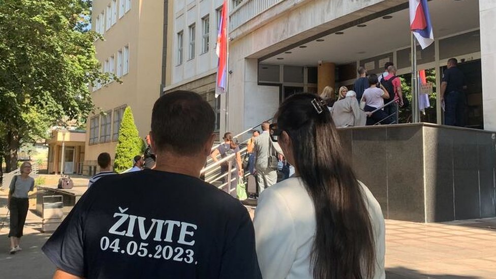 Tragedije u Beogradu: Nastavak suđenja za ubistva u Duboni i Malom Orašju, svedočili roditelji 3 suđenje za dubonu i malo orašje, uroš blažić, masakr kod mladenovca, zločin kod mladenovca